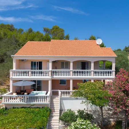 Holiday home Diana - Two Bedroom With Terrace And Sea View